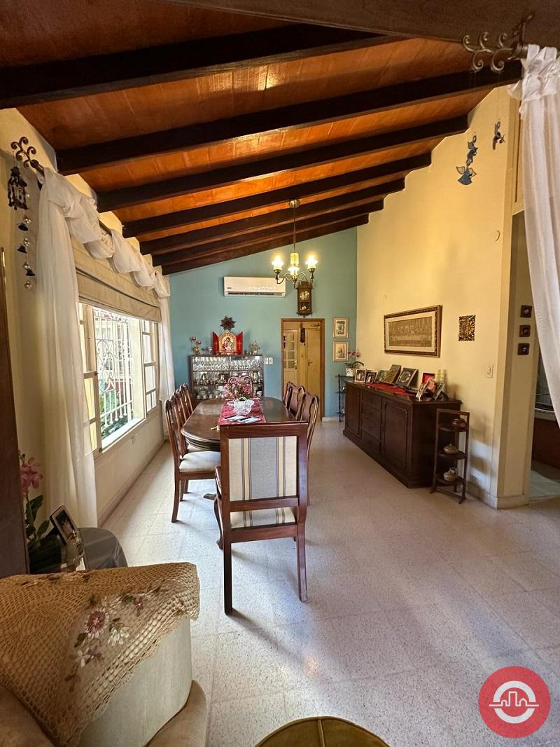 En venta Casa Barrio Mburucuya, Asuncion – Paraguay En venta Casa Barrio Mburucuya, Asuncion – Paraguay