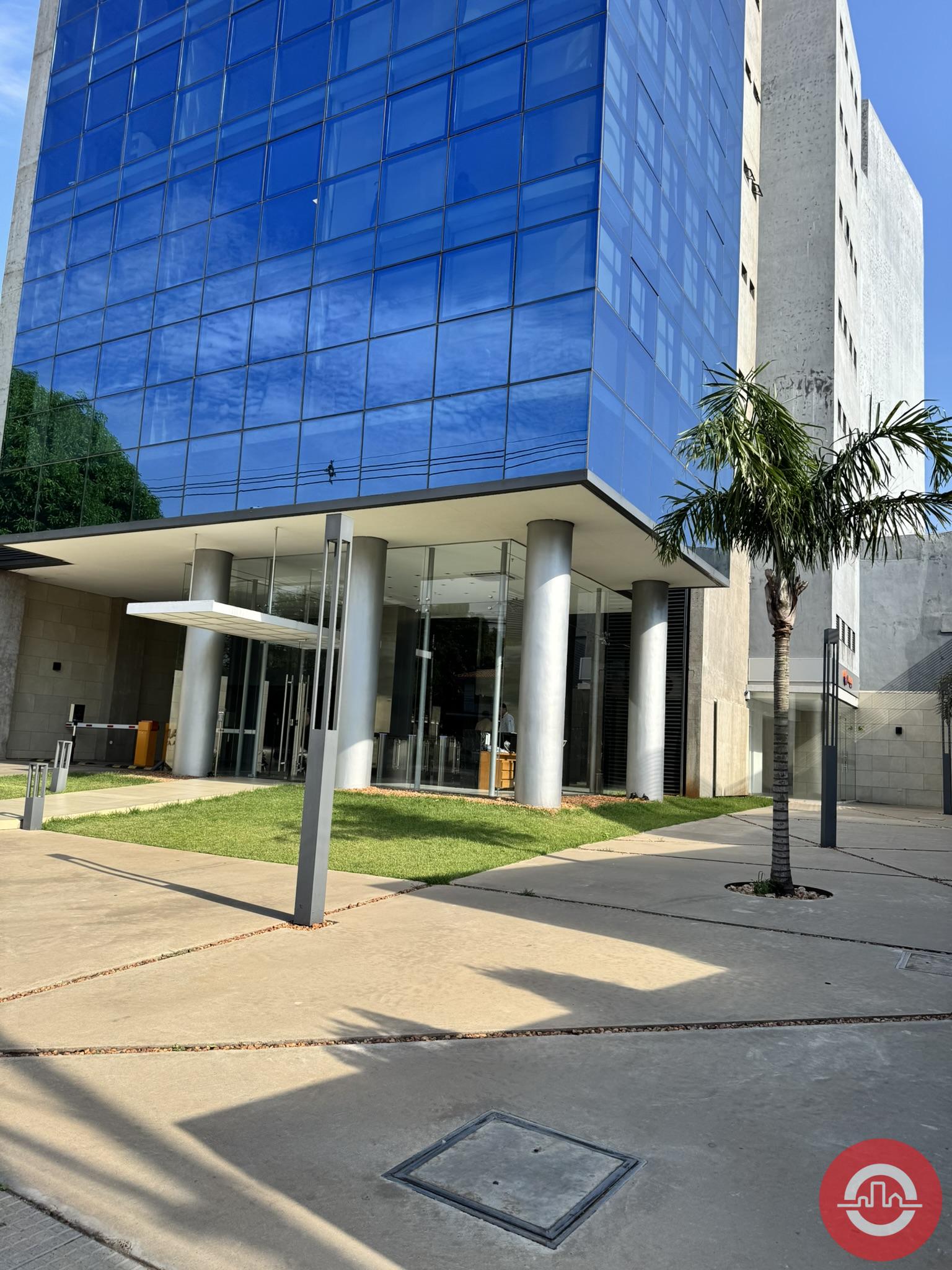 En venta Oficina – Showroom en el corazon corporativo de Asuncion, Paraguay